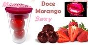 Beijo com doce morango